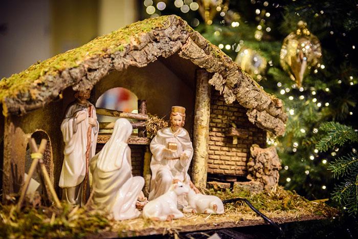 BOŽIČNO PRAZNOVANJE